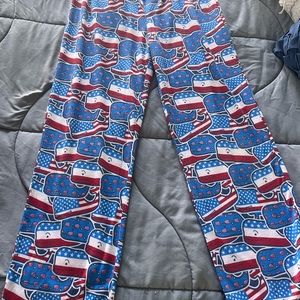 Vineyard Vines Boys (medium) patriotic P.J. bottoms